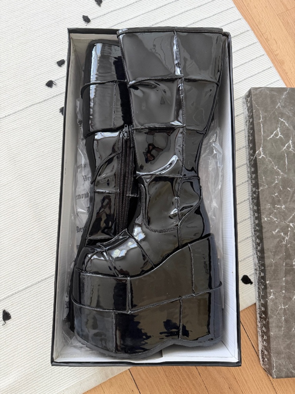 GOTH 7 INCH Size 6 Knee High Boots Demonia - NEW